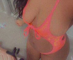 San Fernando Valley Female Escort — Car Dates, Outcalls & Facetime - Image 4