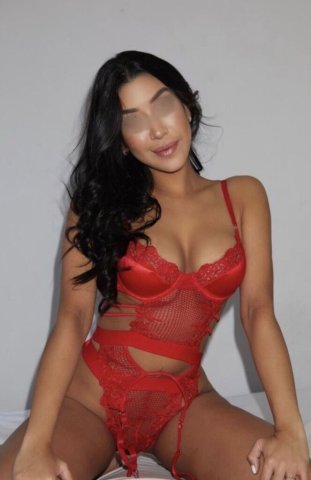 Sweet cute Emma — European GFE in Studio City - 1