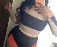 Chicago escorts - Naomi (New in Chicago) — Female Escort Outcalls by Appointment (No Bare, No Kissing)