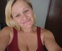 St. Louis escorts - St. Louis Female Escort — Hourly Rates & In/near St. Charles