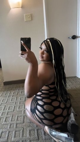 Hey, it’s Bunie — Dominatrix & Fetish Booking (Facetime show) - 1
