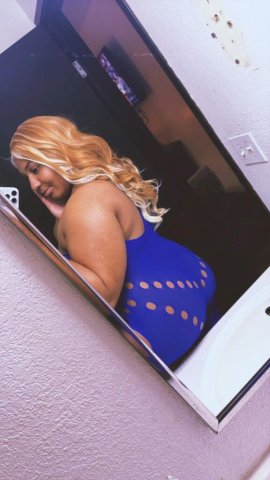Alton IL In-Call Female Escort — Deep Throat & Wet Pussy - 1