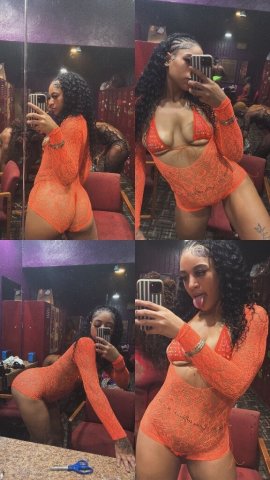 Slim 5'7" Female Escort in Orlando, Florida - 1