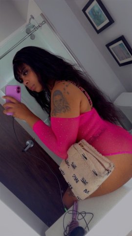 Greenville SC Female Escort — Sweet, discreet time - 1