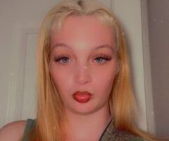 Orlando escorts - Petite Fun-Size Queen — Orlando Female Escort