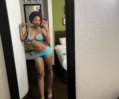 Vixenn (Brown Eyes, Petite Model) — Discreet Escort in Phoenix, AZ - Image 6