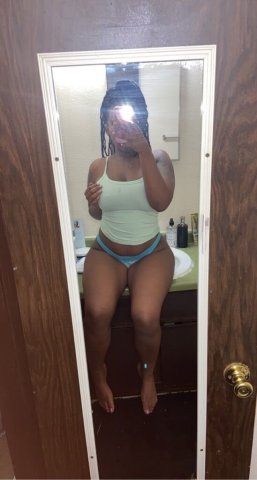 In-Call / Out-Call in Wichita — Independent, Discreet Escort - 1