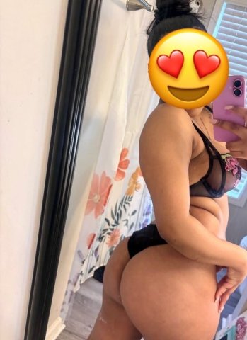 Greensboro NC Female Escort — 24-year-old, Truckers Welcome - 1