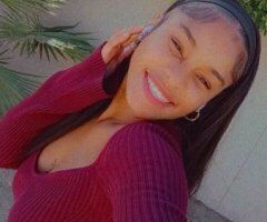 Palm Springs escorts - Slim Thick Escort in Palm Springs — Let Me Know What You Need