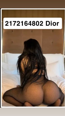 Springfield IL Female Escort — Safety screening required, no extra photos - 1