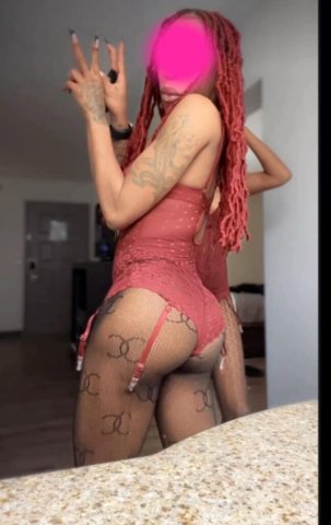 Indianapolis Female Escort — Deep Tissue Massage, Photos & Fetishes - 1