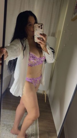 Real Pics Female Escort (B2B/GFE) — Orange County - 1