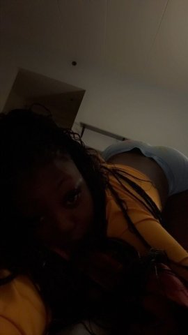 Neicy — Petite Thick Young Woman (In-Calls) - 1