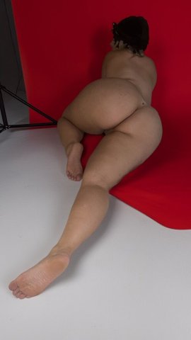 Visitas en mi lugar de trabajo toda la semana (solo español) — figura escultural - 1