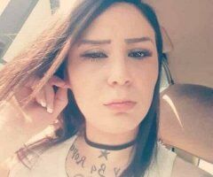 Dallas Female Escort — Tattooed Curly-Haired Nerdy Bombshell - Image 2