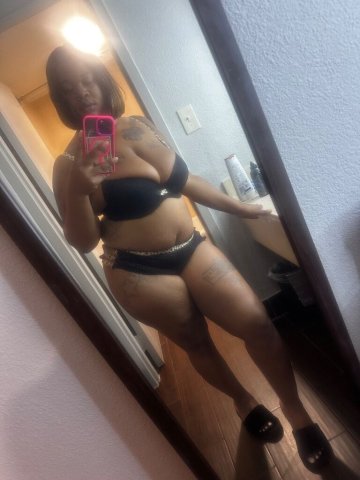 Columbus, GA Female Escort — Qv/HH In-Call + Outcall Options - 1