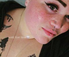 Greenville Bratty Gamer Curvy Girl with Left-Arm Amputation & Reconstruction - Image 5