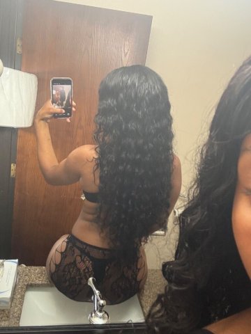 North KCMO Incalls — Young Slim-Thick Escort, Throat Goat & Squirter - 1