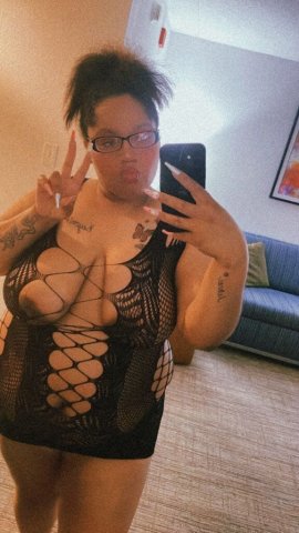 Toledo Big-Titty Female Escort — HH Special Outcall Only - 1