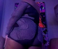 Columbia SC Mature Curvy Female Escort — Outcall, VIP 420 Service - Image 2