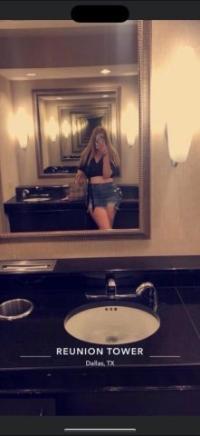 Blonde Bombshell Female Escort — In-Call & Out-Call (Chattanooga) - 1