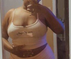 Chicago Female Escort — FWB & Girlfriend Experience (GFE) - Image 2