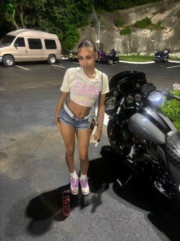 Memphis Puerto Rican Female Escort (Incalls Only) — Petite Girly - 1