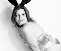 San Fernando Valley Milf Outcall & Cardate — Squirting Bunny (41) - Image 3