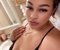 Portland OR Female Escort — Best Blow Job Specials - Image 4