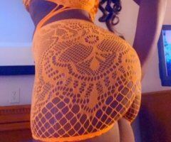 San Fernando Valley Upscale Female Escort — Specials - Image 2