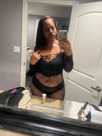 San Fernando Valley Nice Slim Thick — Real Pictures - 1
