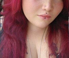 Greenville Curvy Gamer Girl (Left-Arm Amputee) for Private DMs - Image 8