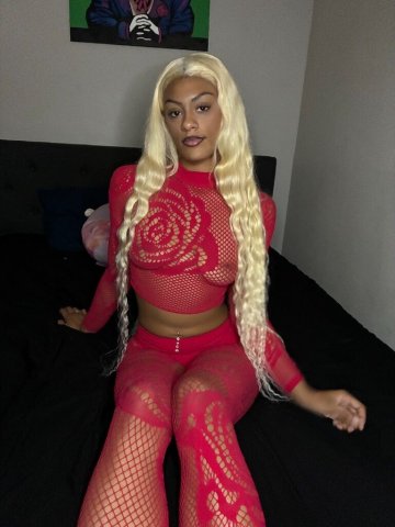 Cherry (22) — Upscale Discreet Meet, Video Verification Required - 1