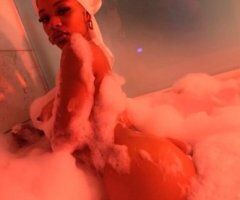 Las Vegas 24-Year-Old Female Escort for Party Time - Image 5