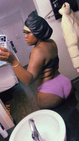 Palm Springs High Class Service — Exotic Dances, FaceTime Shows & Fly-In Services - 1