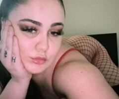 Boston escorts - Boston Female Escort — FaceTime Shows, Custom Content & Photo Sets