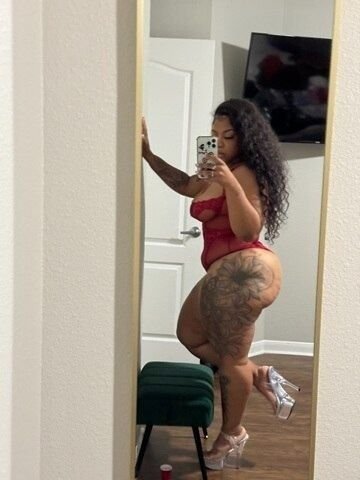 Redding CA BBW Female Escort — Incall/Outcall, Deep Throat & Wet Pussy - 1