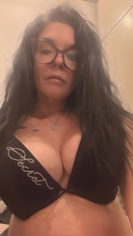 Victoria, 34 (Real Breasts) — Playful Flirtation in Brooklyn - 1