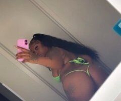 Houston Female Escort — Chocolate Swirl Car Dates (Incall & Outcall) - Image 4