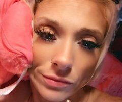 36 Sexy Milf Hangout & Secret Lover — Oklahoma City - Image 5