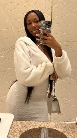 Sexy Exotic Mami (25) — private video/pic and no-bare sessions - 1