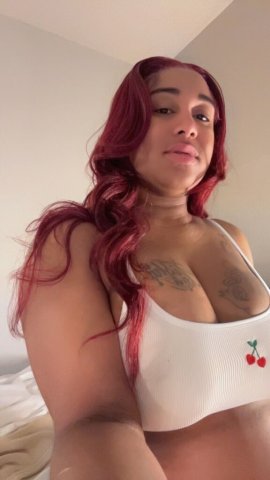 Miami Female Escort — Discreet In-Calls with FaceTime Shows - 1