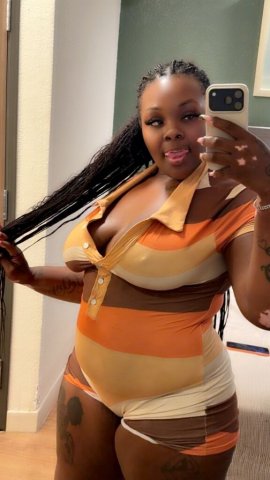 Thick Curvy BBW Star-Tatted Incall Treat — FaceTime or Google Meet - 1