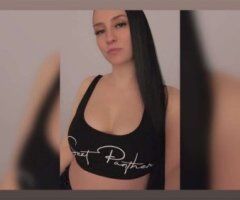 Minneapolis / St. Paul escorts - Kay (117 lbs, 5'2) in Minneapolis — Petite Curvy Dom for Fetish & Kink Content