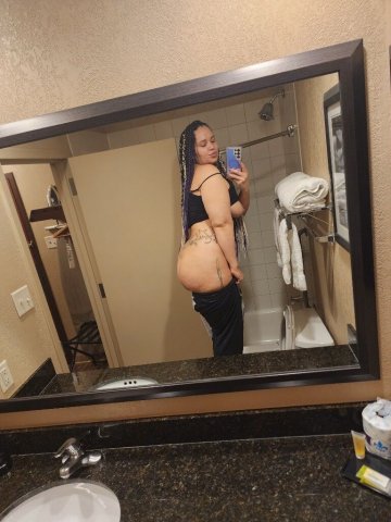 Post Falls & Spokane-Friendly Female Escort (Respectful Gentlemen Only) - 1