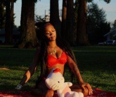 Petite bombshell in Tacoma—18, June (no GFE, no bare) - Image 2