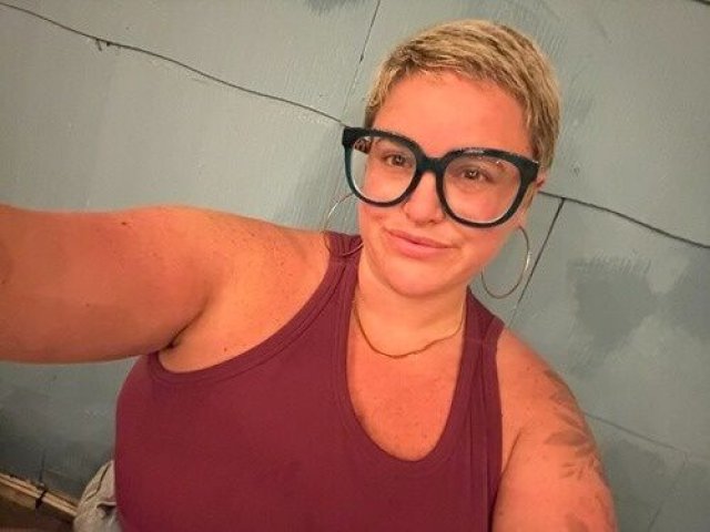 Redding Older Woman Priority — Longer Activity, In/Outcall & Car Dates - 1