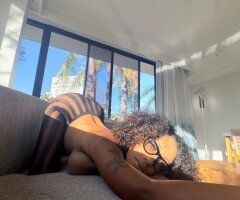 Naughty Nikki  1 Night Only - Image 3