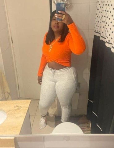 Latina Girl (28) in Central Jersey — 24/7 Escort - 1