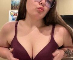 Little Rock Female Escort — 5'5 Short Curly Hair - Image 3